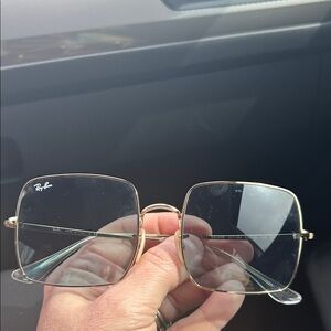 Ray-Ban Gold Frame Square Eyewear with case.
Worn twice.